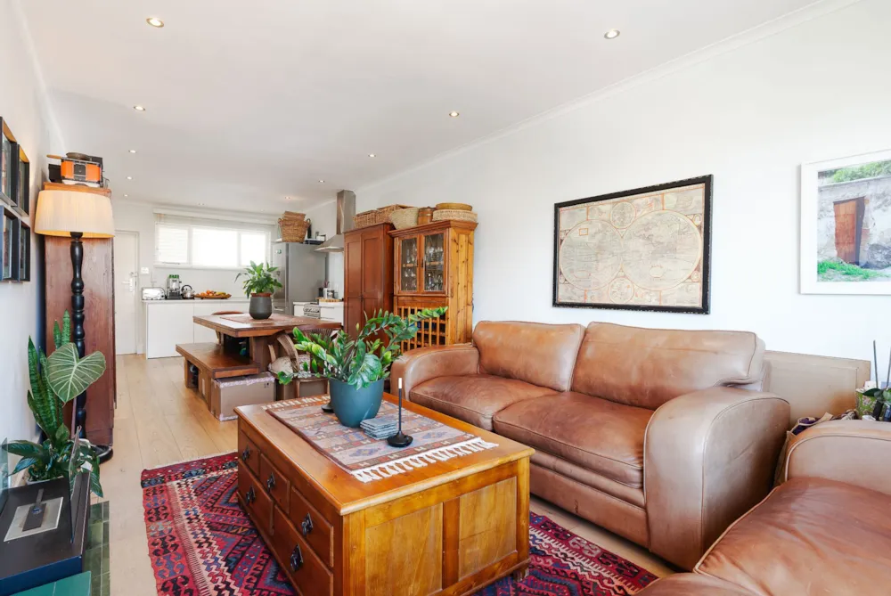 Apartment sold in Mouille Point - AS1722745