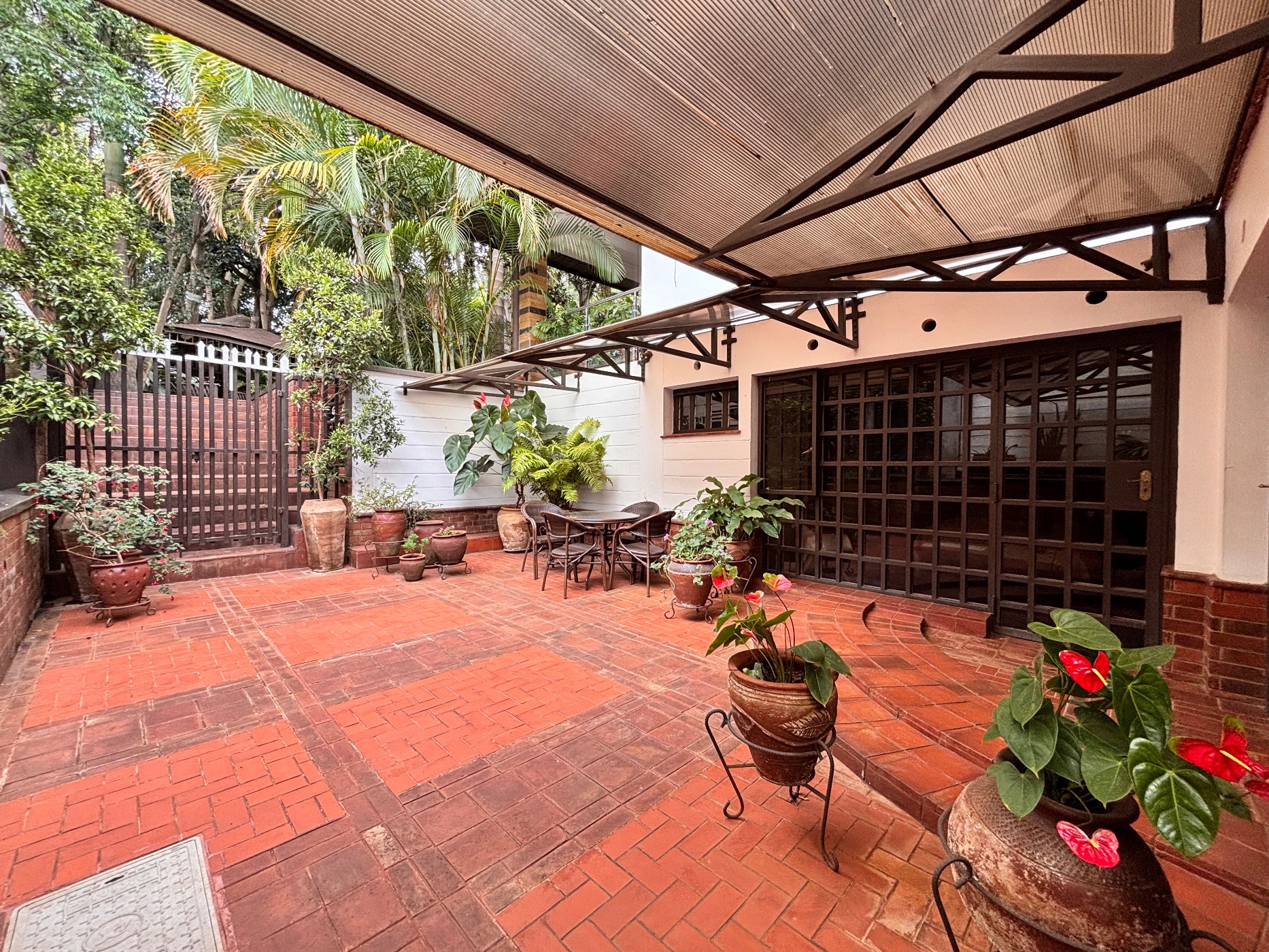 Apartment to rent in Runda , Kenya - 3KE1612949