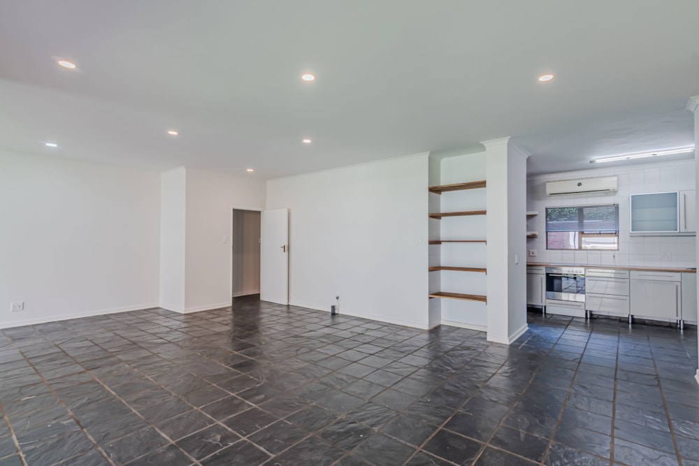 House to rent in Silver Lakes Golf Estate - PTL1724424 House to rent in Silver Lakes Golf Estate - PTL1724424