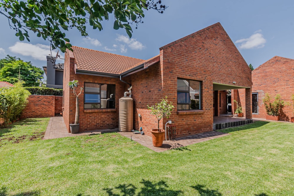 House to rent in Silver Lakes Golf Estate - PTL1724424 House to rent in Silver Lakes Golf Estate - PTL1724424