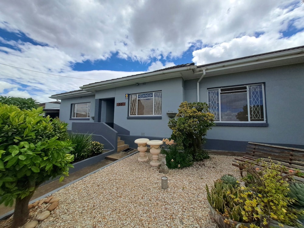 House for sale in Van Riebeeck Hoogte - 1UK1723607 House for sale in Van Riebeeck Hoogte - 1UK1723607