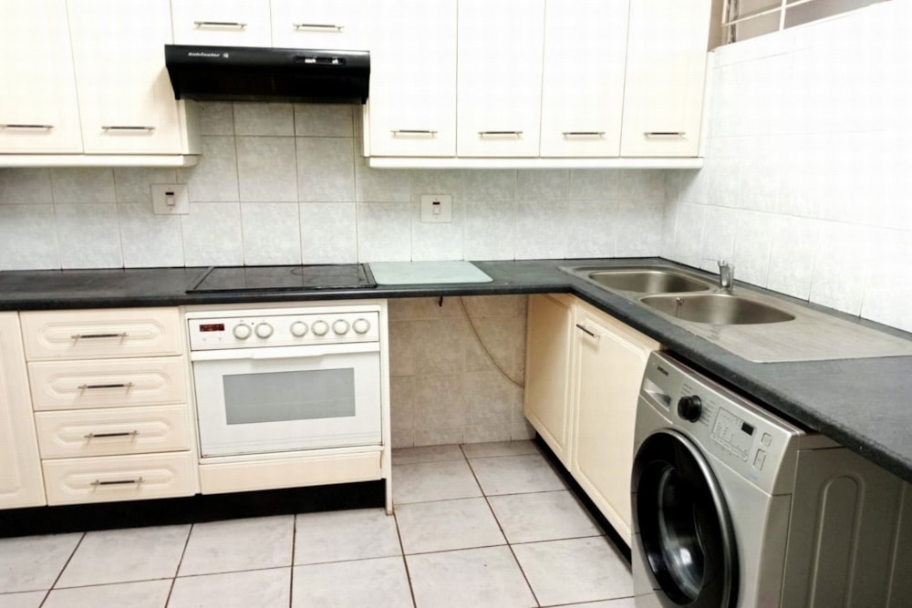 Apartment for sale in Amanzimtoti - 1WB1725281