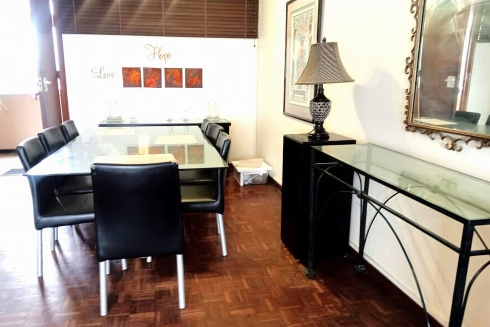 Apartment for sale in Amanzimtoti - 1WB1725281