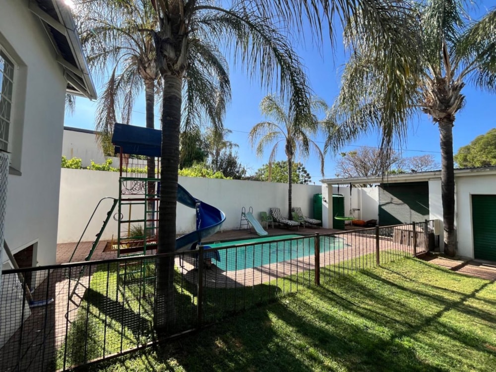 House for sale in Memorial Road Area - 1KJ1724035 House for sale in Memorial Road Area - 1KJ1724035