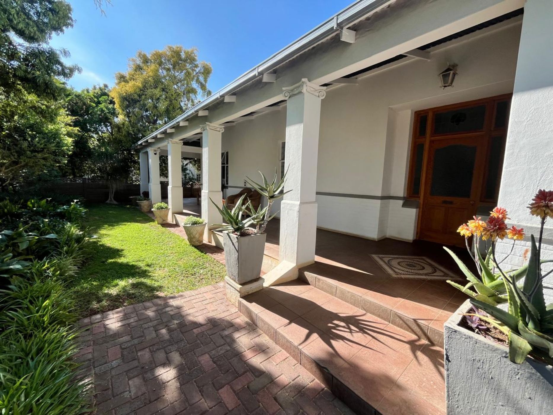 House for sale in Memorial Road Area - 1KJ1724035