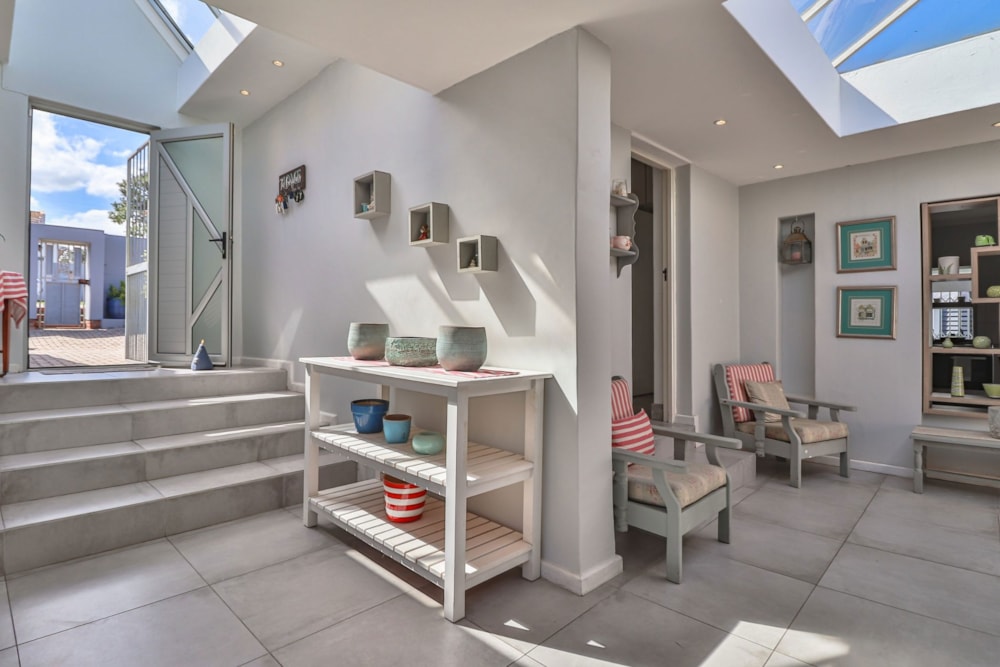 House for sale in Bluewater Bay, Port Elizabeth, Gqeberha - 1PLZ1723731 House for sale in Bluewater Bay, Port Elizabeth, Gqeberha - 1PLZ1723731