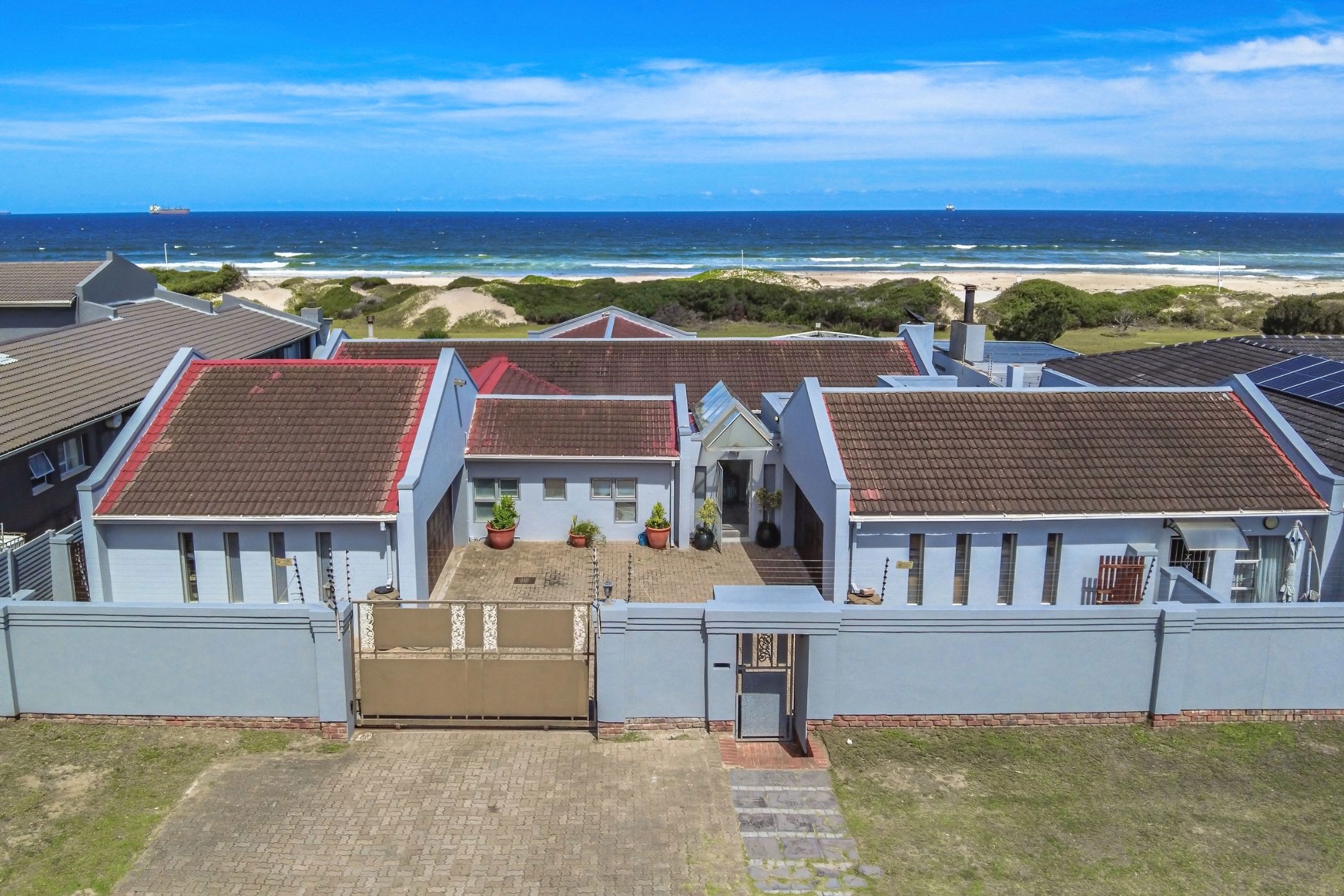 House for sale in Bluewater Bay, Port Elizabeth, Gqeberha - 1PLZ1723731