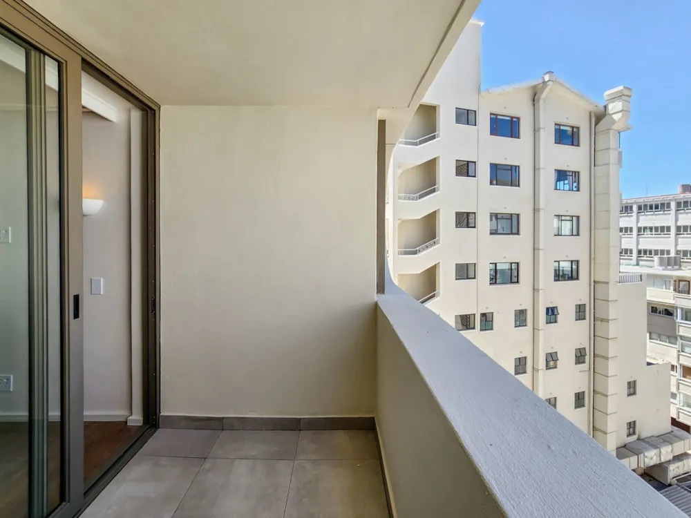 Apartment for sale in Sea Point - AS1724059 Apartment for sale in Sea Point - AS1724059