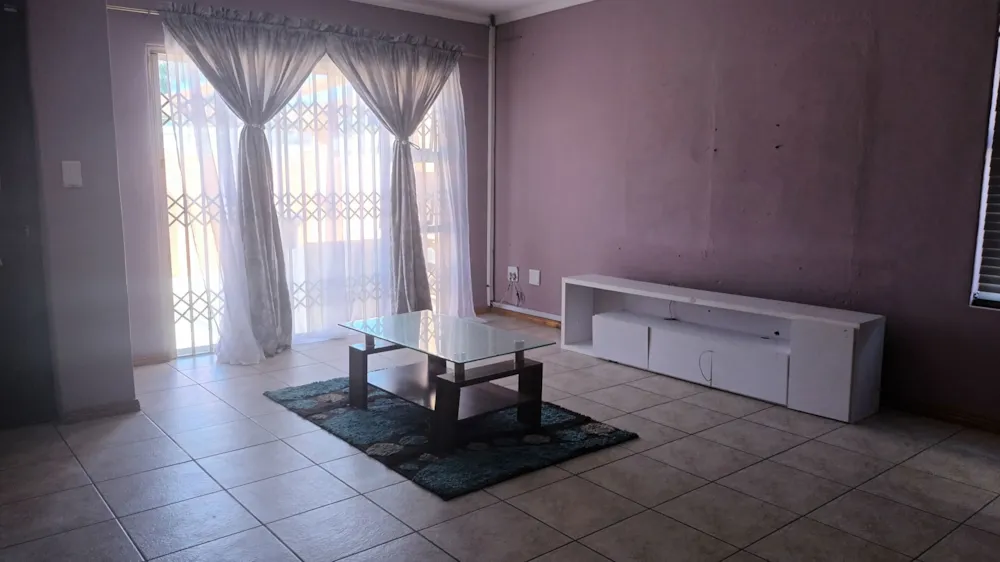 House let in Vredelust, Kuils River - 1KV1725165