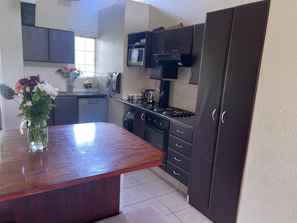 Apartment for sale in Brentwood Park, Benoni - EN1725090