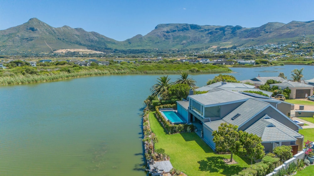 House for sale in Lake Michelle - FH1725390