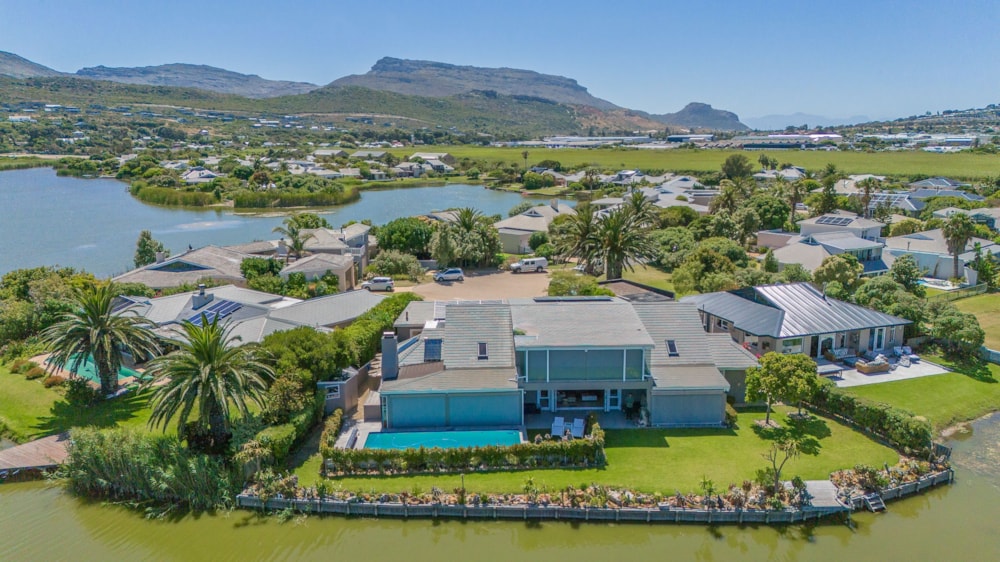 House for sale in Lake Michelle - FH1725390