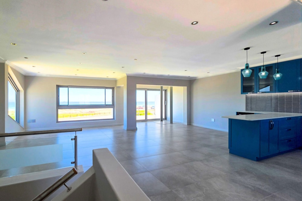 House for sale in Waves Edge - 1TV1725387