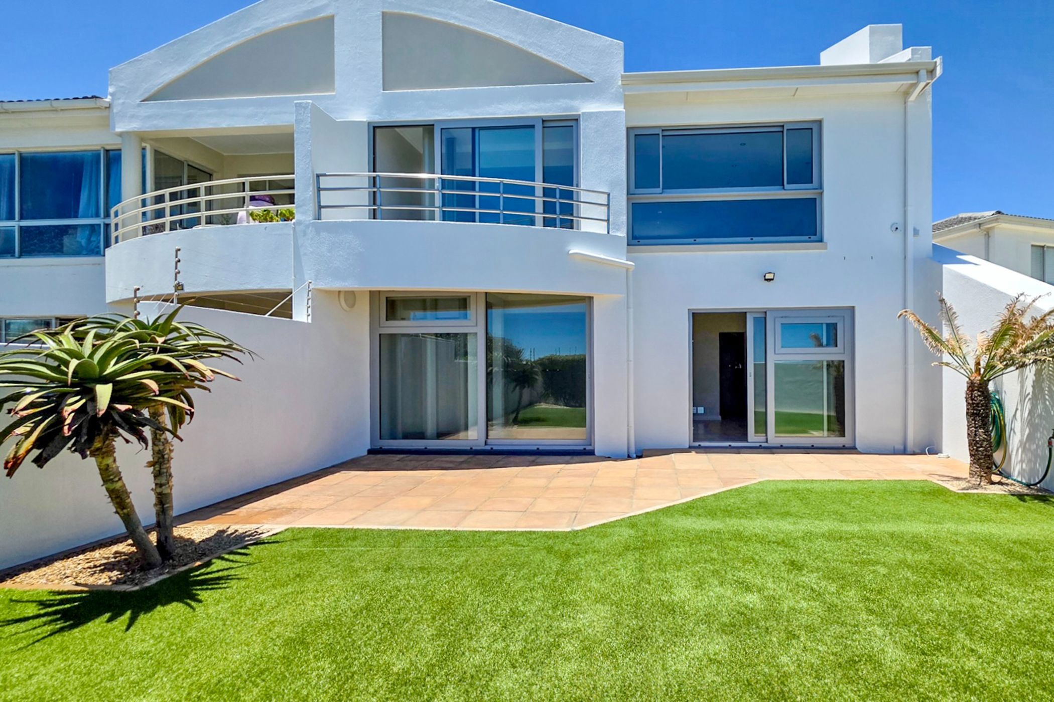 House for sale in Waves Edge - 1TV1725387