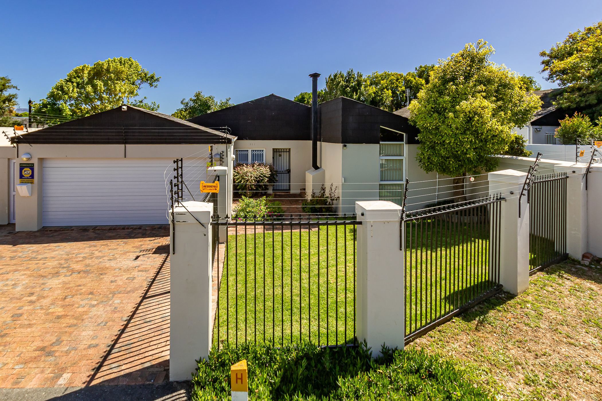 House for sale in Constantia, Cape Town - KW1725293