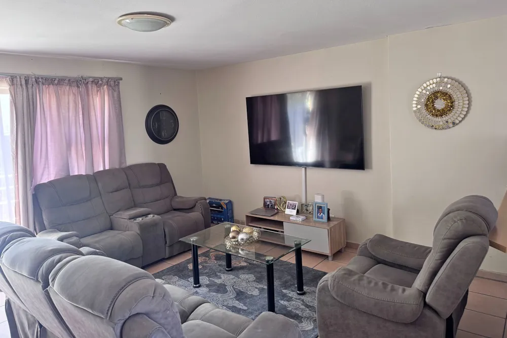 Townhouse sold in Parklands - 1TV1724423 Townhouse sold in Parklands - 1TV1724423