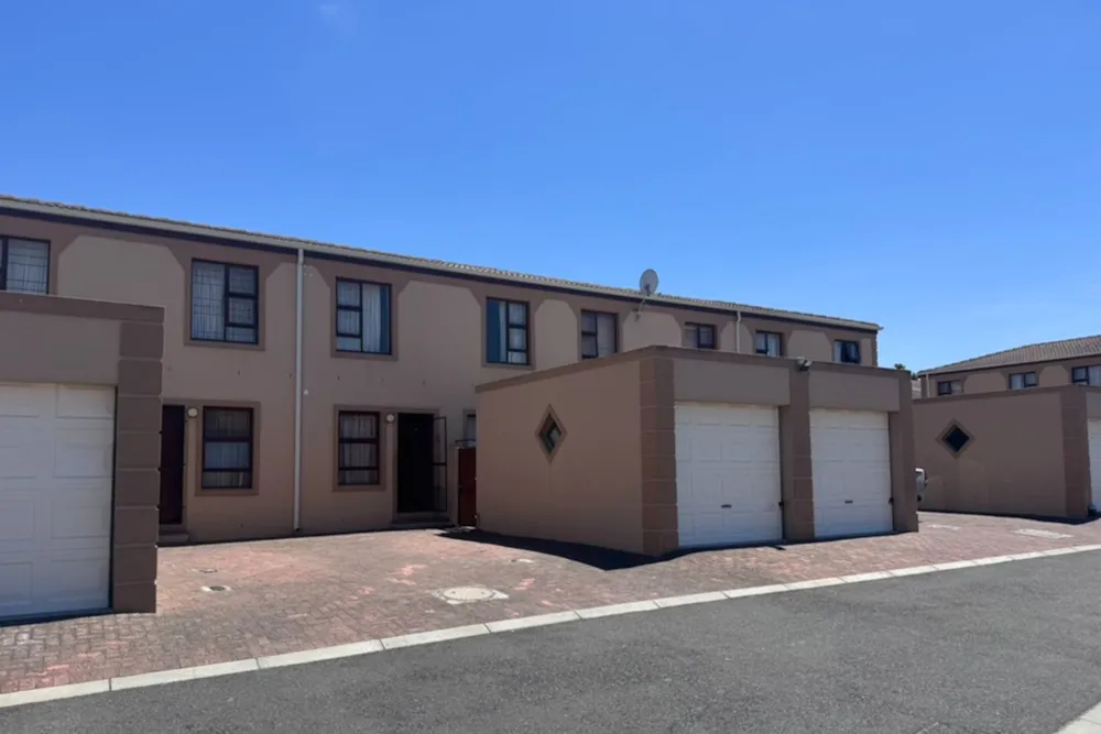 Townhouse sold in Parklands - 1TV1724423 Townhouse sold in Parklands - 1TV1724423