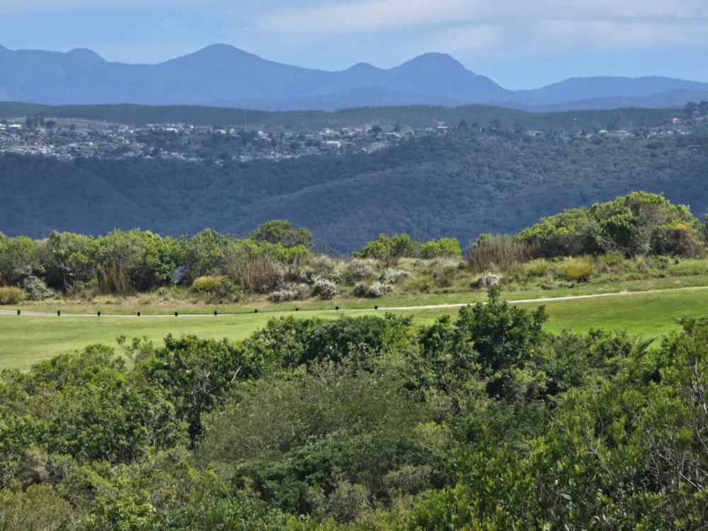 Residential vacant land for sale in Pezula Golf Estate - 1KG1725018 Residential vacant land for sale in Pezula Golf Estate - 1KG1725018