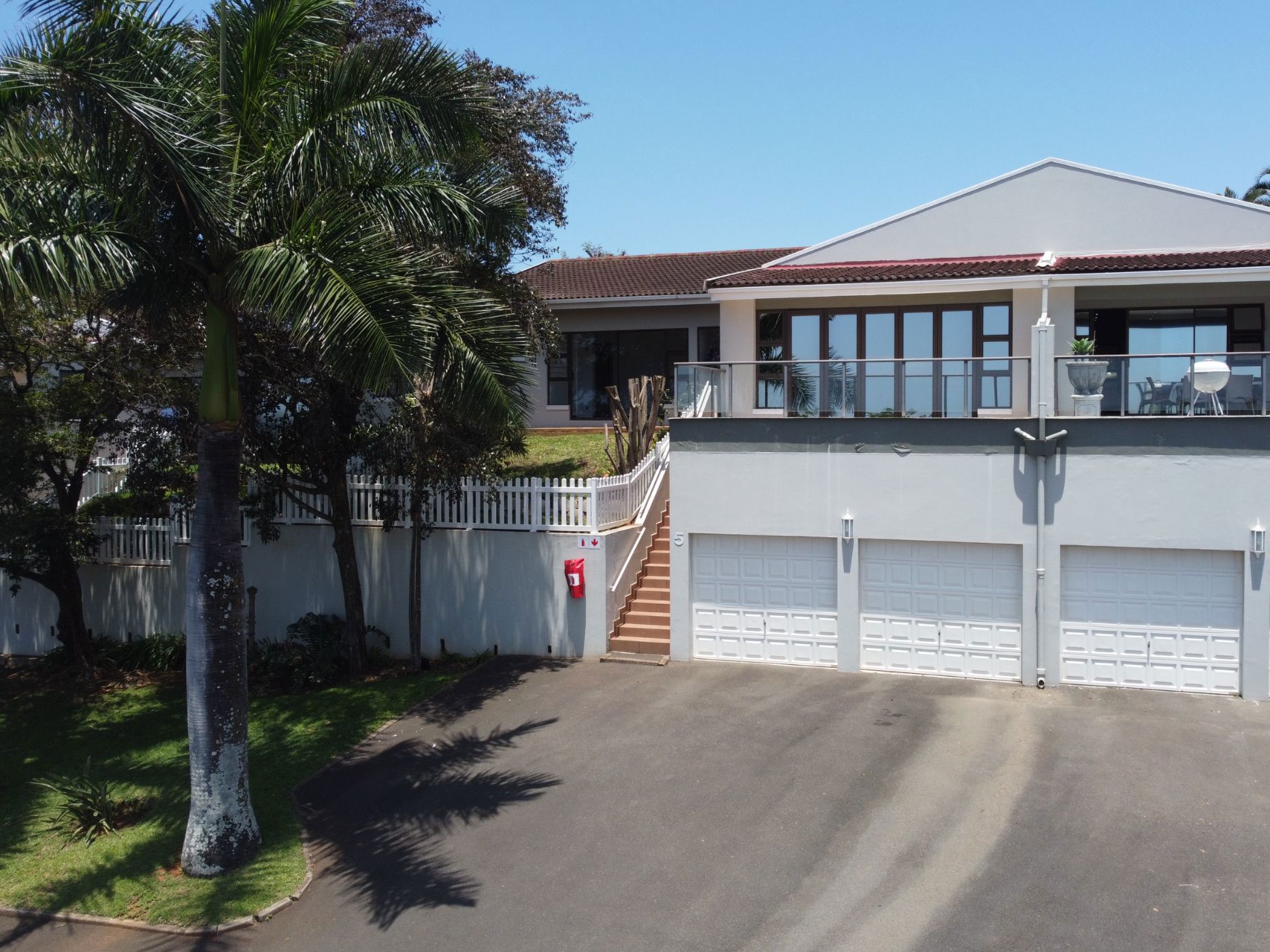 Townhouse for sale in La Lucia - 1ND1723760