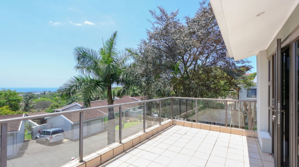 Townhouse for sale in La Lucia - 1ND1723760 Townhouse for sale in La Lucia - 1ND1723760