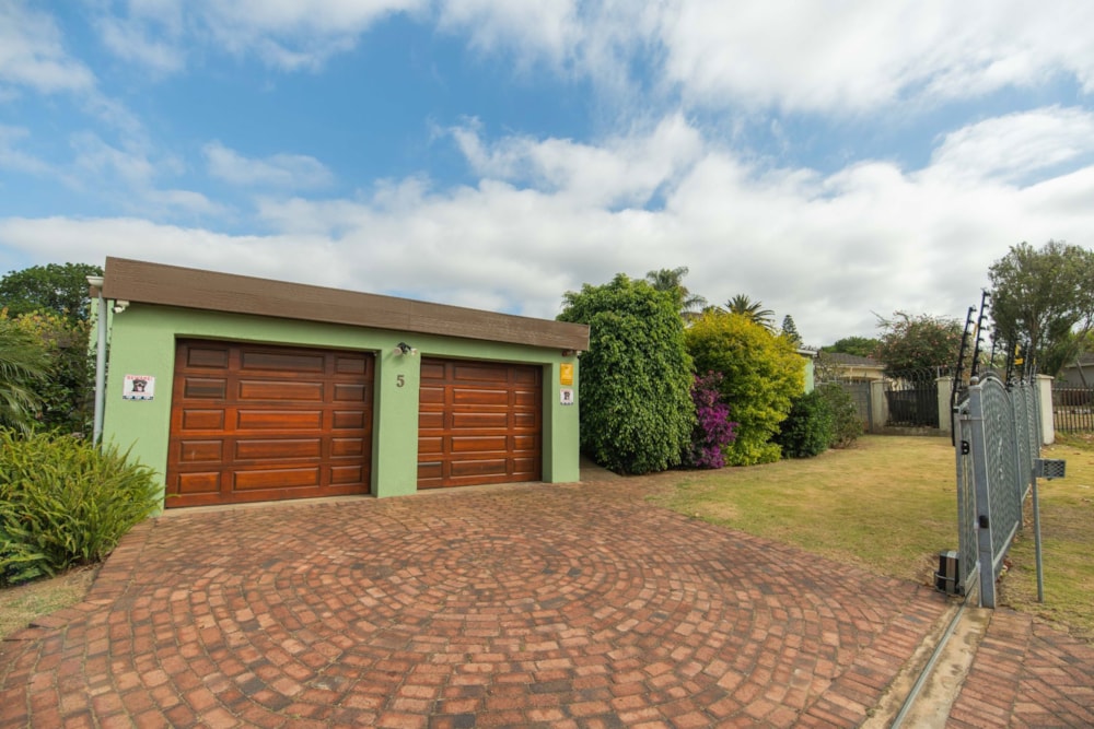 House for sale in Vanes Estate - 1UK1724629