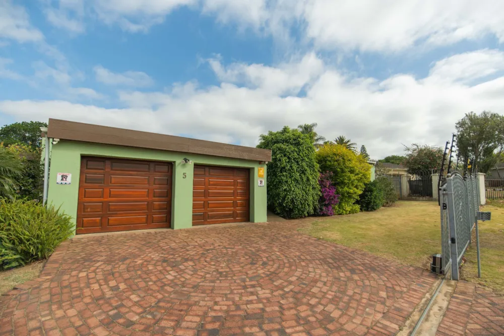 House sold in Vanes Estate - 1UK1724629 House sold in Vanes Estate - 1UK1724629