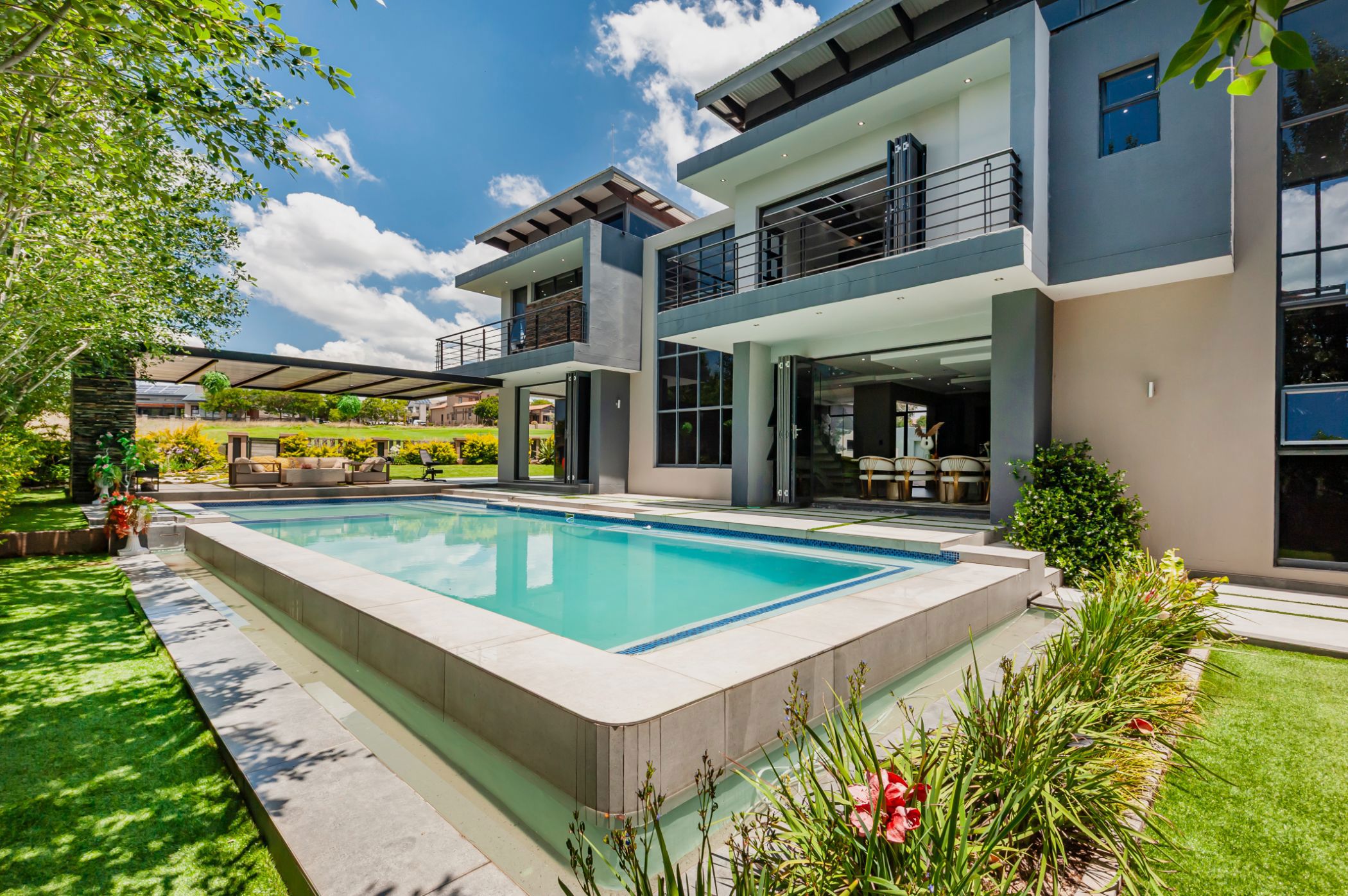 Double-storey house for sale in Copperleaf - 1CU1725899