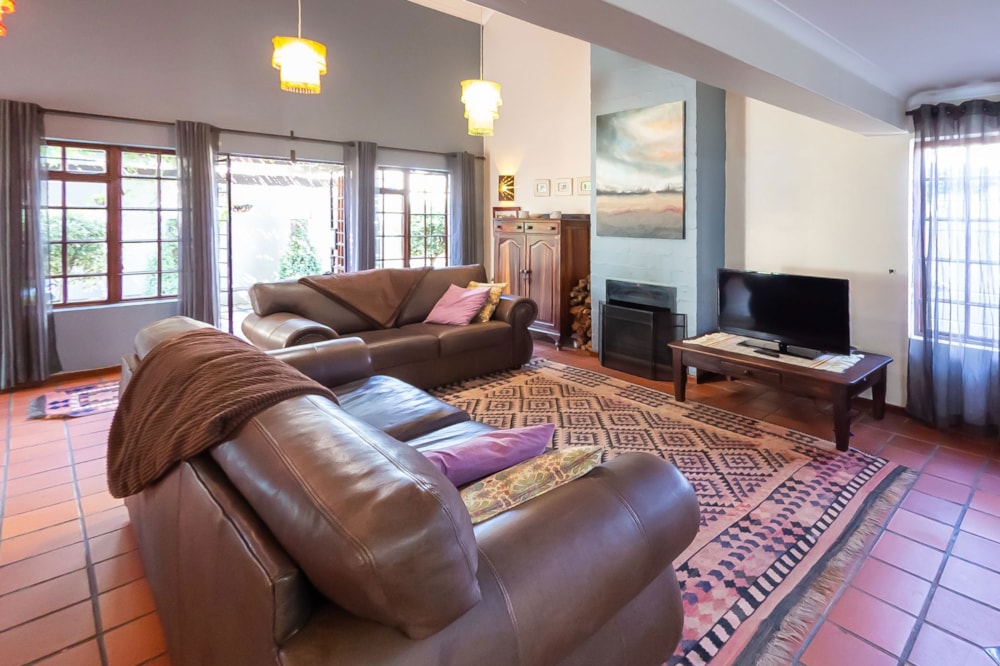 House for sale in Blouberg Sands - 1TV1724575