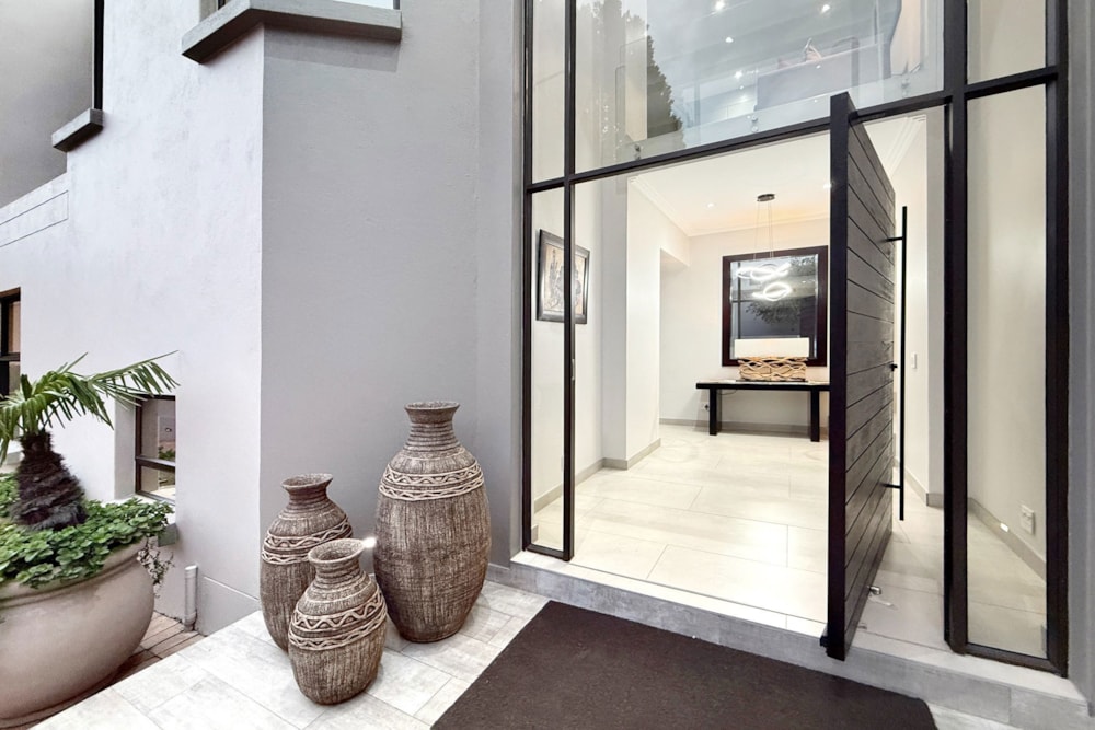 House for sale in Dainfern Golf Estate - FW1721959 House for sale in Dainfern Golf Estate - FW1721959