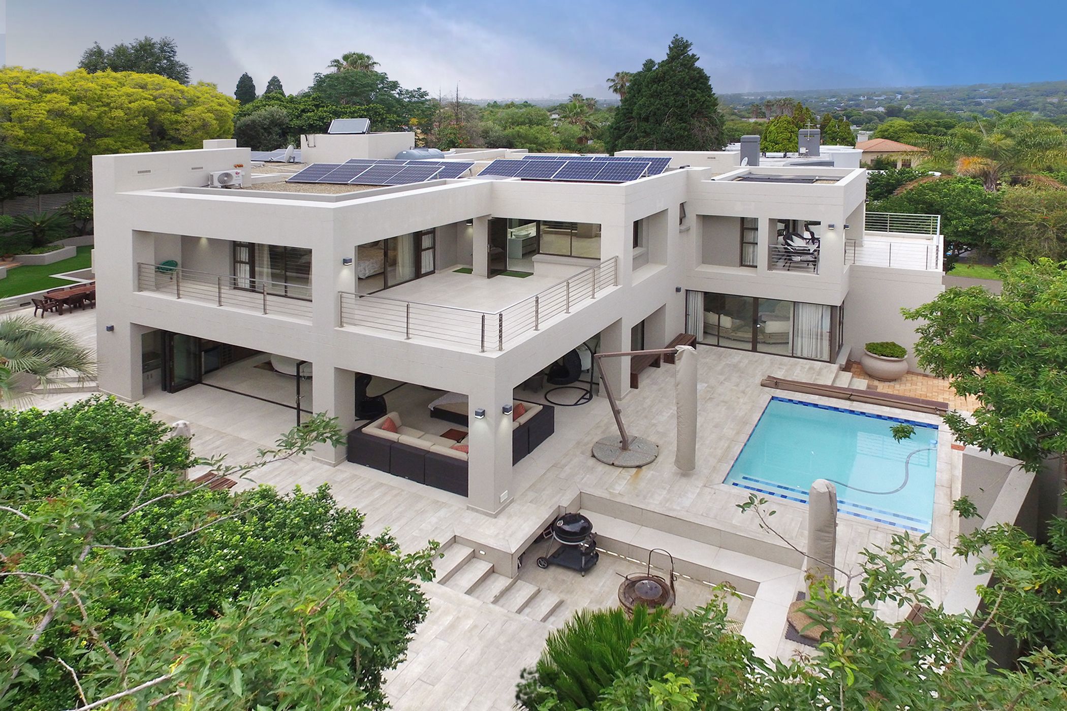 House for sale in Dainfern Golf Estate - FW1721959