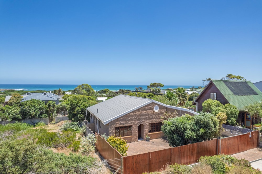 House for sale in Scarborough - FH1722050