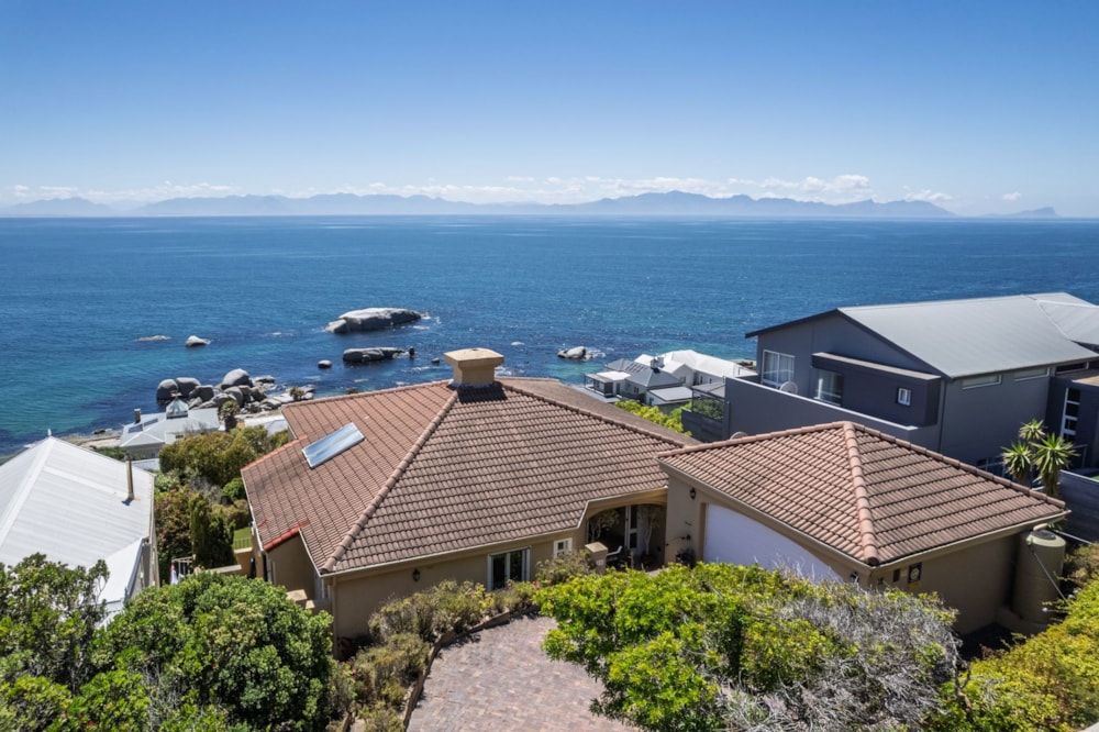 House for sale in Murdock Valley, Cape Town - SIM1724156 House for sale in Murdock Valley, Cape Town - SIM1724156