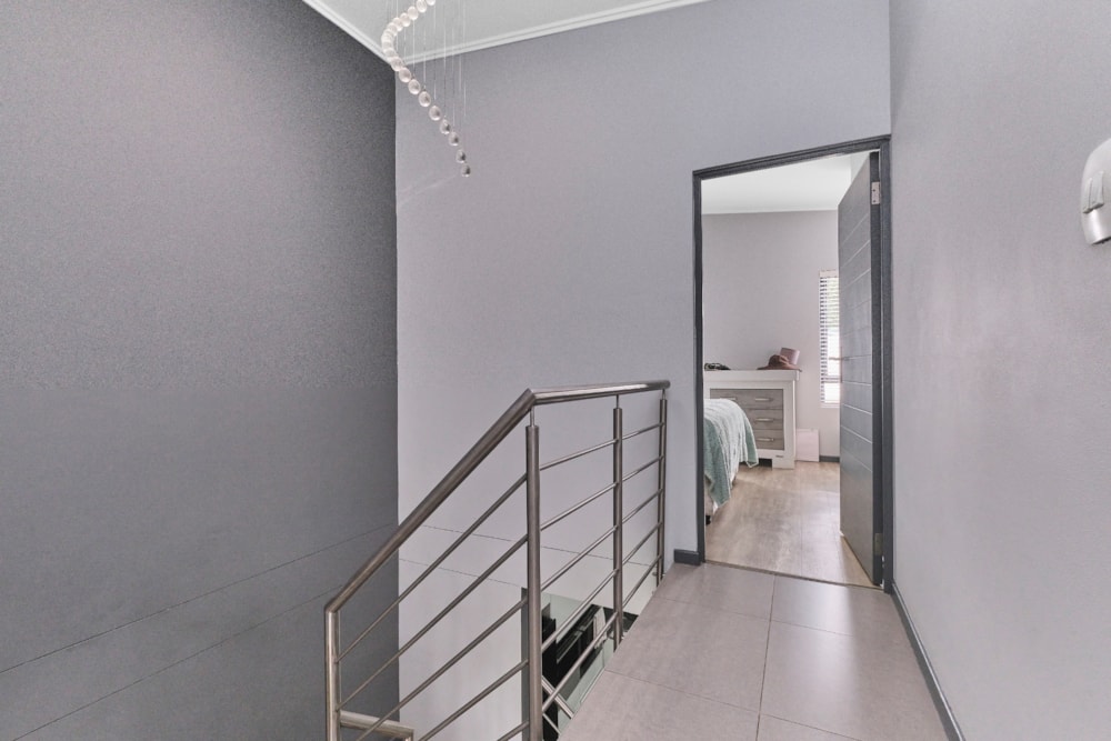 Security complex home for sale in Rivonia - HP1725444 Security complex home for sale in Rivonia - HP1725444
