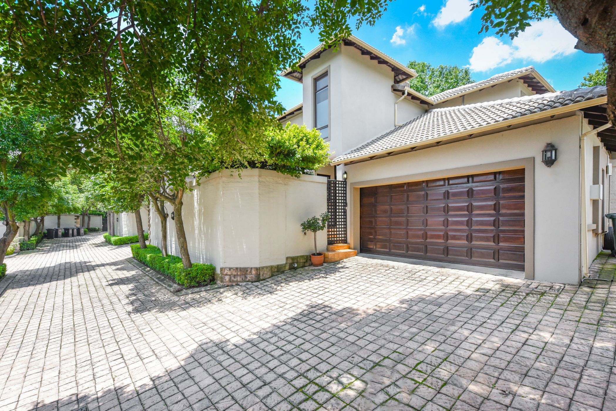 Double-storey cluster for sale in Edenburg, Rivonia - HP1725212