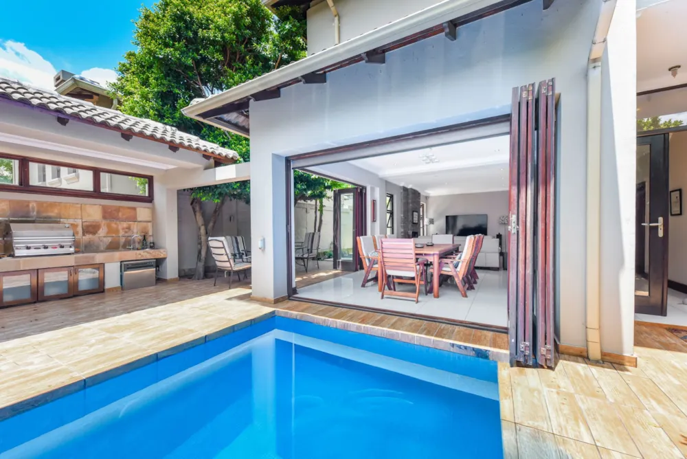 Double-storey cluster sold in Edenburg, Rivonia - HP1725212 Double-storey cluster sold in Edenburg, Rivonia - HP1725212