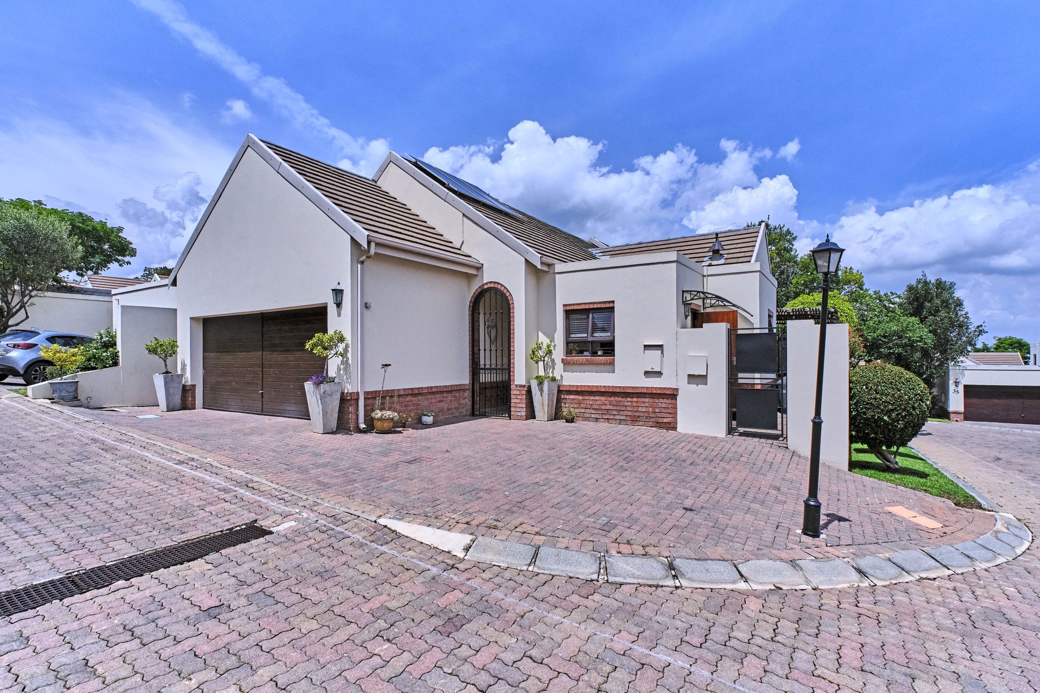Cluster for sale in Bryanston - HP1723615