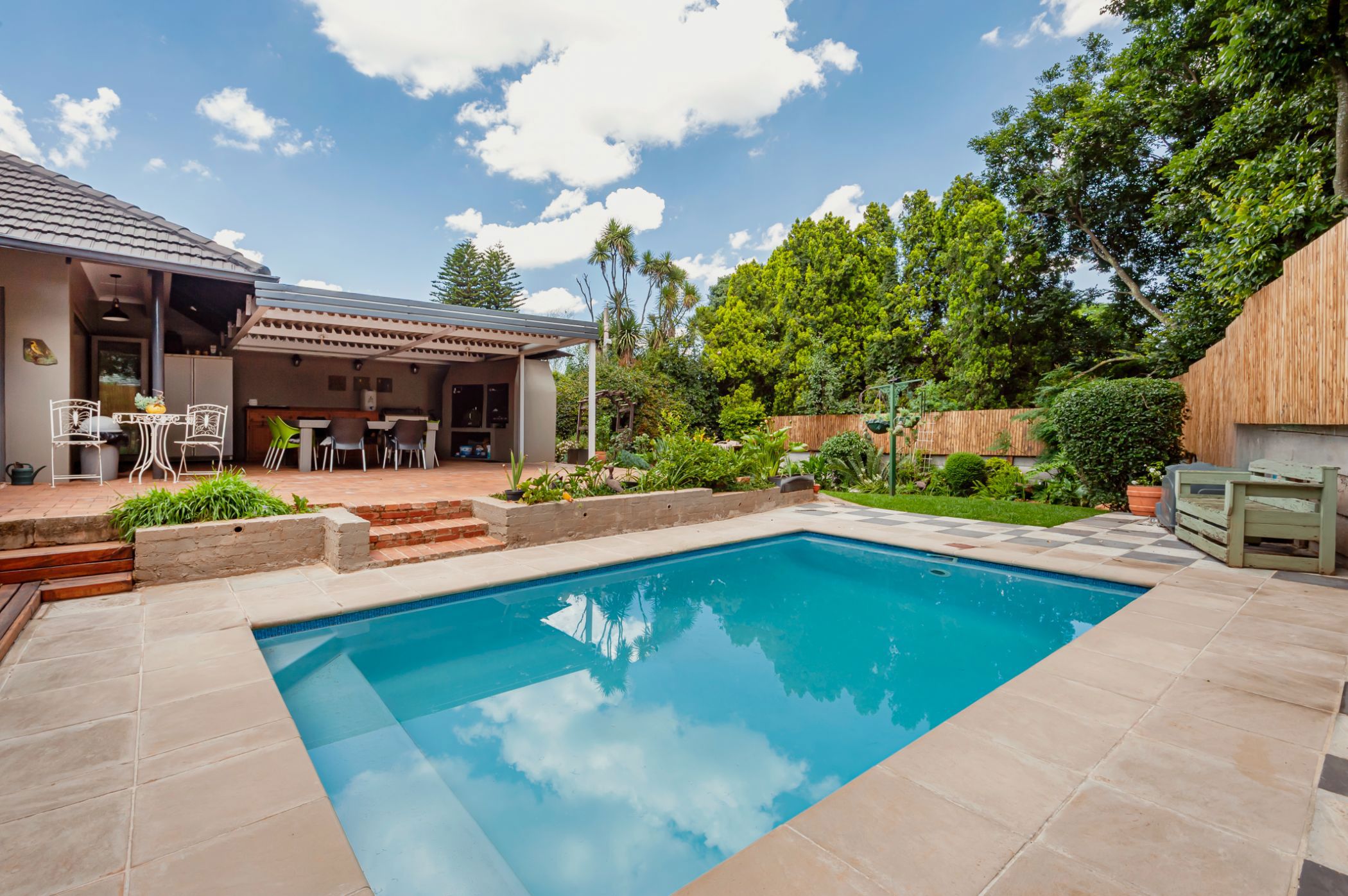 House for sale in Linden - HP1724938