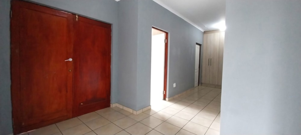 House for sale in Sterkspruit Estate - 1LY1724536 House for sale in Sterkspruit Estate - 1LY1724536