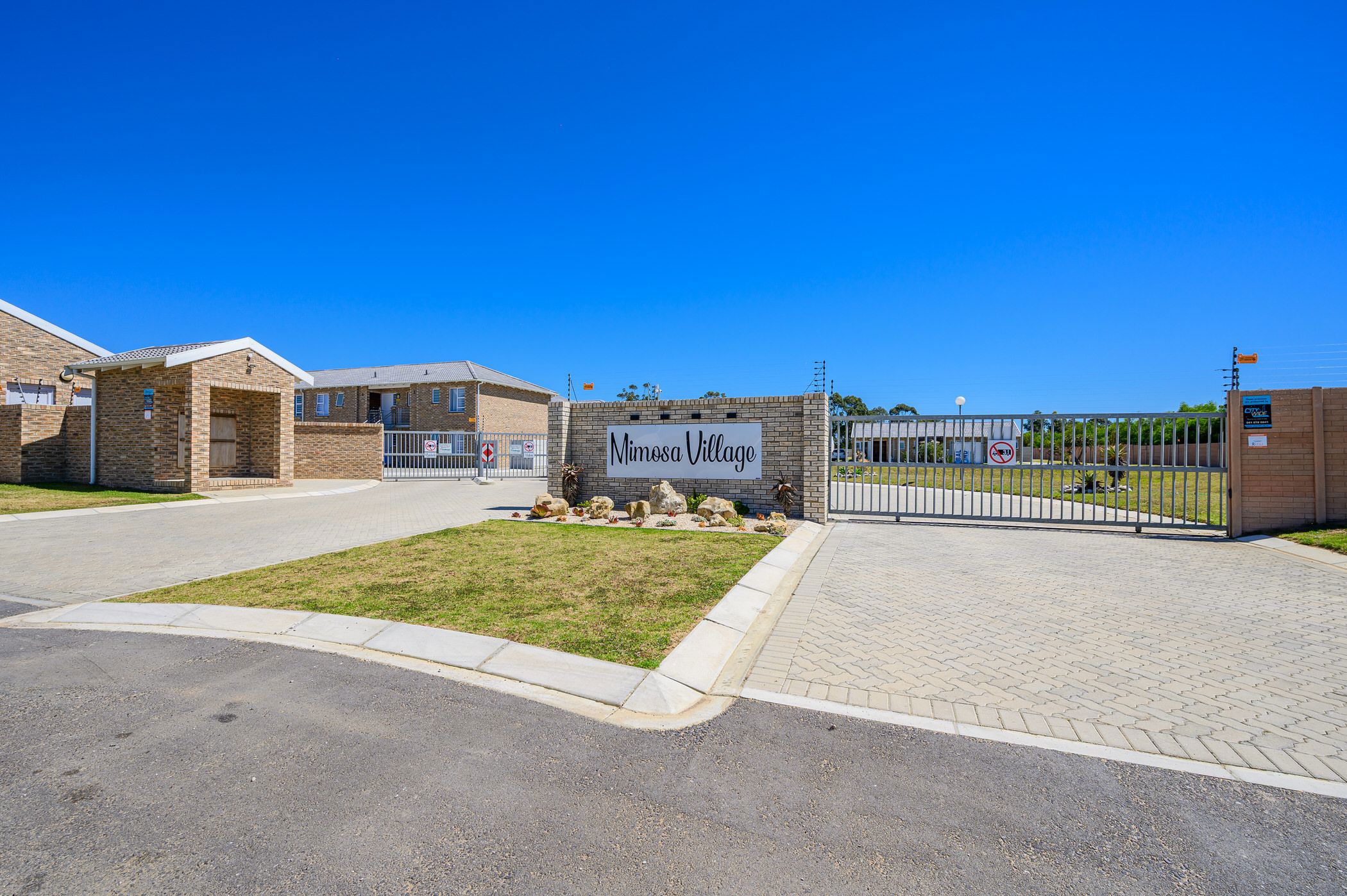 Apartment for sale in Fairview, Port Elizabeth, Gqeberha - 1PLZ1724793