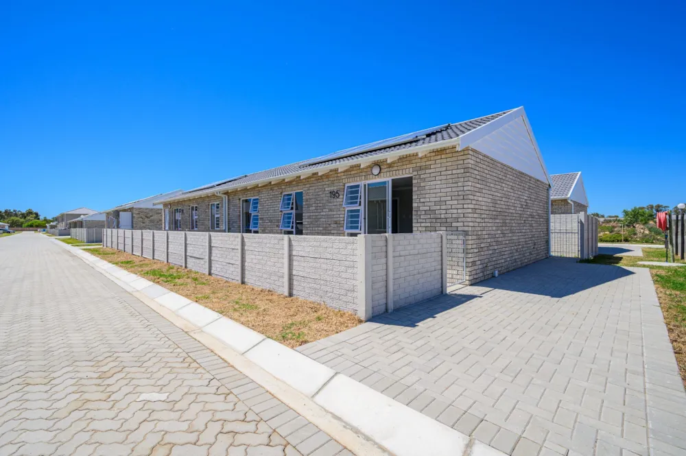 Townhouse for sale in Fairview, Port Elizabeth, Gqeberha - 1PLZ1724793