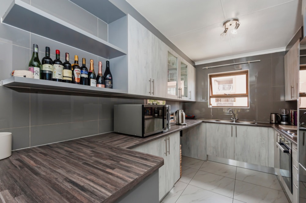 Apartment for sale in Bedfordview - BED1725227 Apartment for sale in Bedfordview - BED1725227