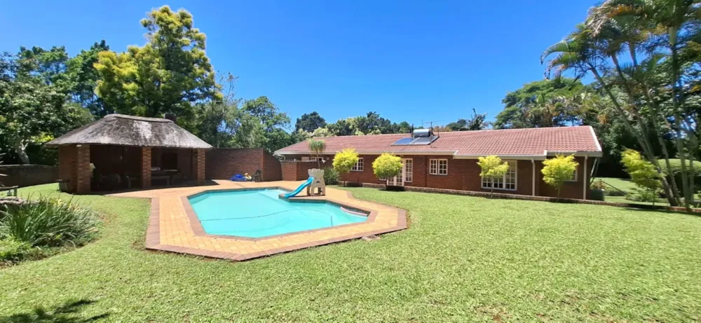 House let in Gillitts - 1KF1725771