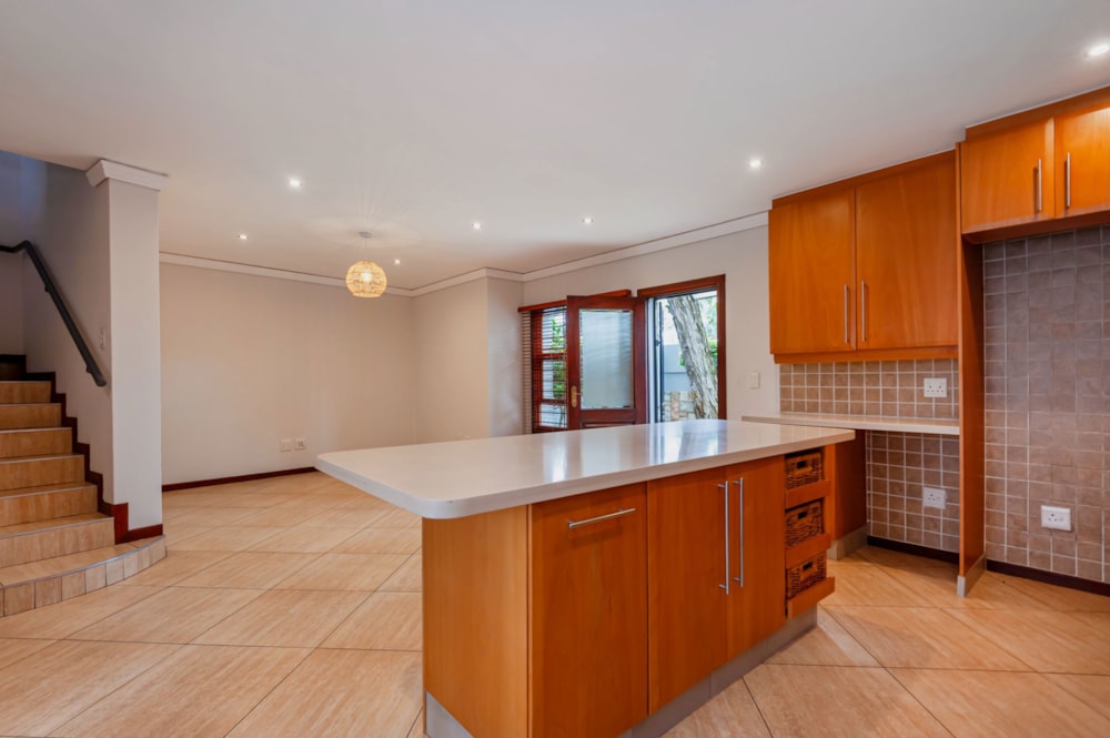 Double-storey cluster for sale in Bedfordview - BED1680326