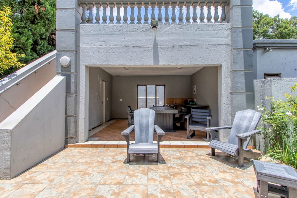 Apartment for sale in Waverley, Johannesburg - HP1726106