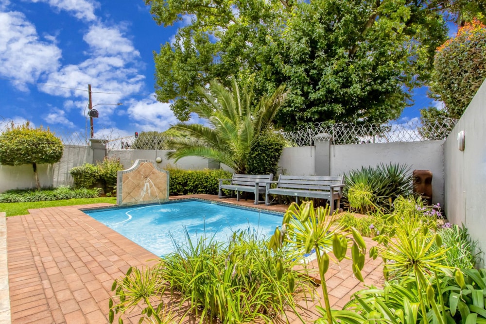 Apartment for sale in Waverley, Johannesburg - HP1726106