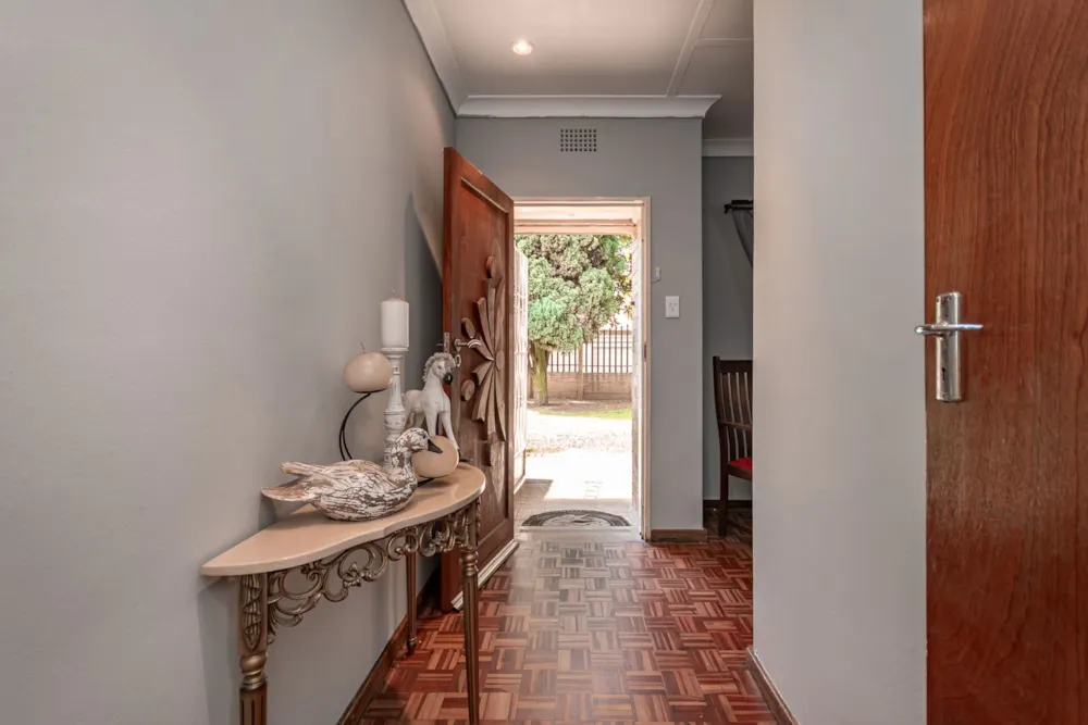 House sold in Northmead - EN1727257