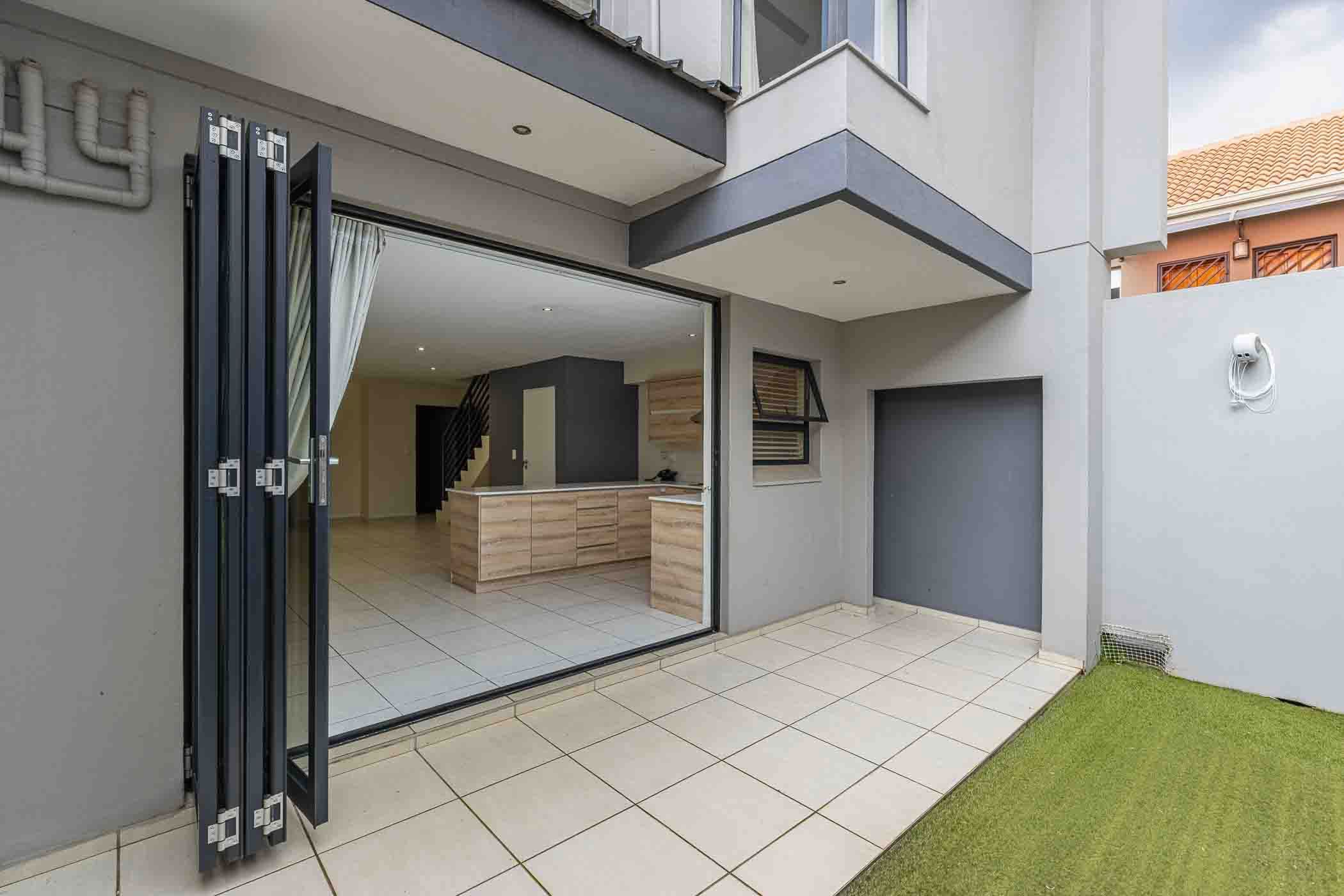 Double-storey apartment for sale in Rynfield - EN1726381