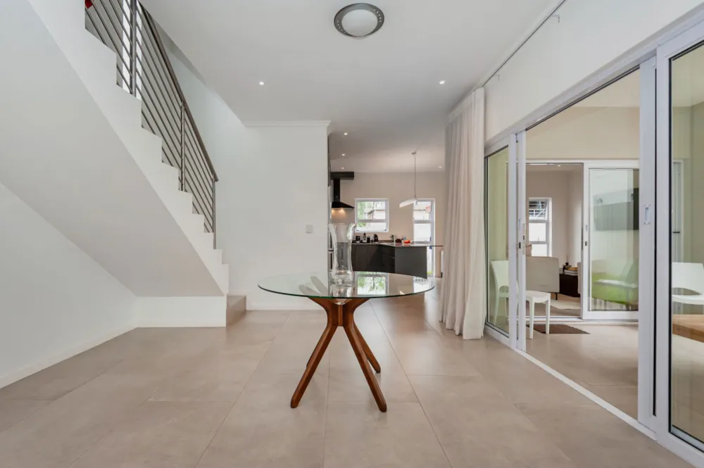 Cluster let in Bryanston - JBL1725956 Cluster let in Bryanston - JBL1725956