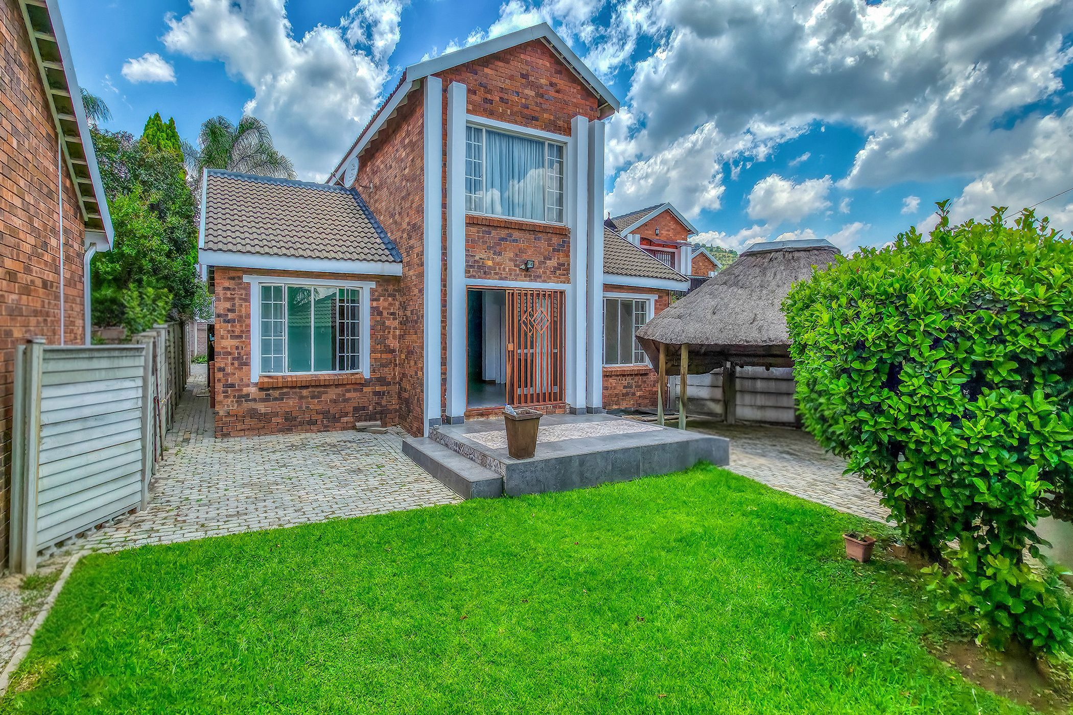 Townhouse for sale in Strubensvalley - RAN1724849