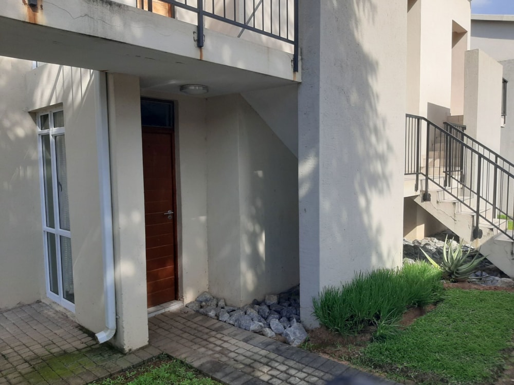 Bachelor apartment for sale in Nelspruit (Mbombela) - 1NS1726049 Bachelor apartment for sale in Nelspruit (Mbombela) - 1NS1726049